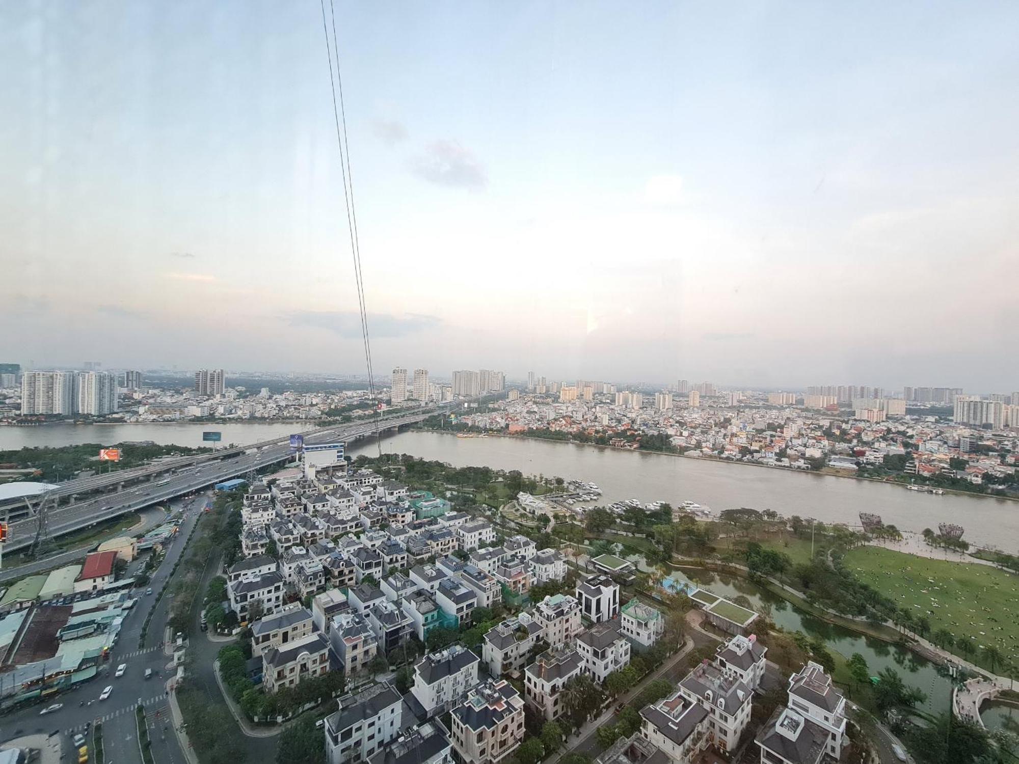 Vinhomes Park Apartment- Landmark Luxury Căn hộ