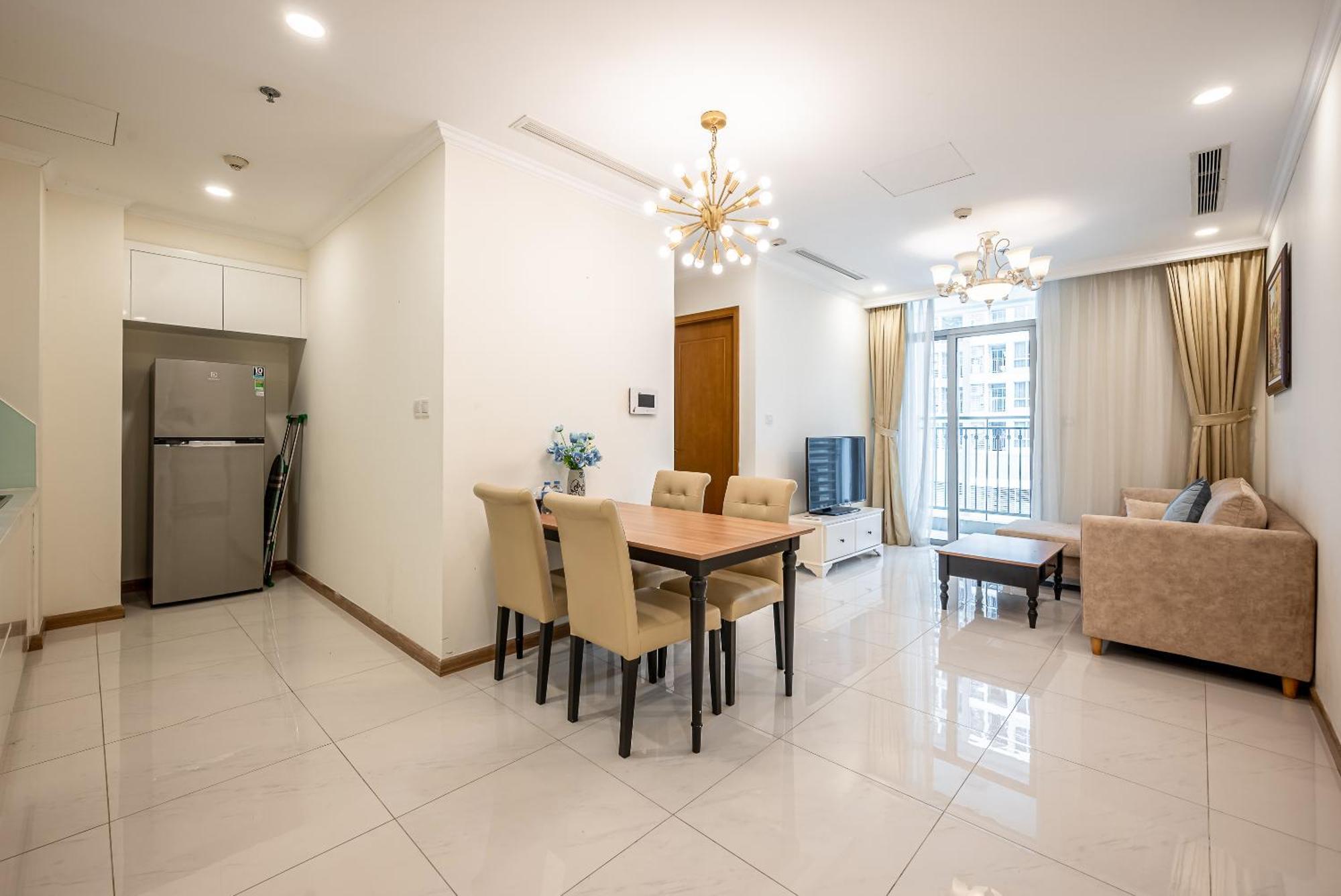 Vinhomes Park Apartment- Landmark Luxury Căn hộ